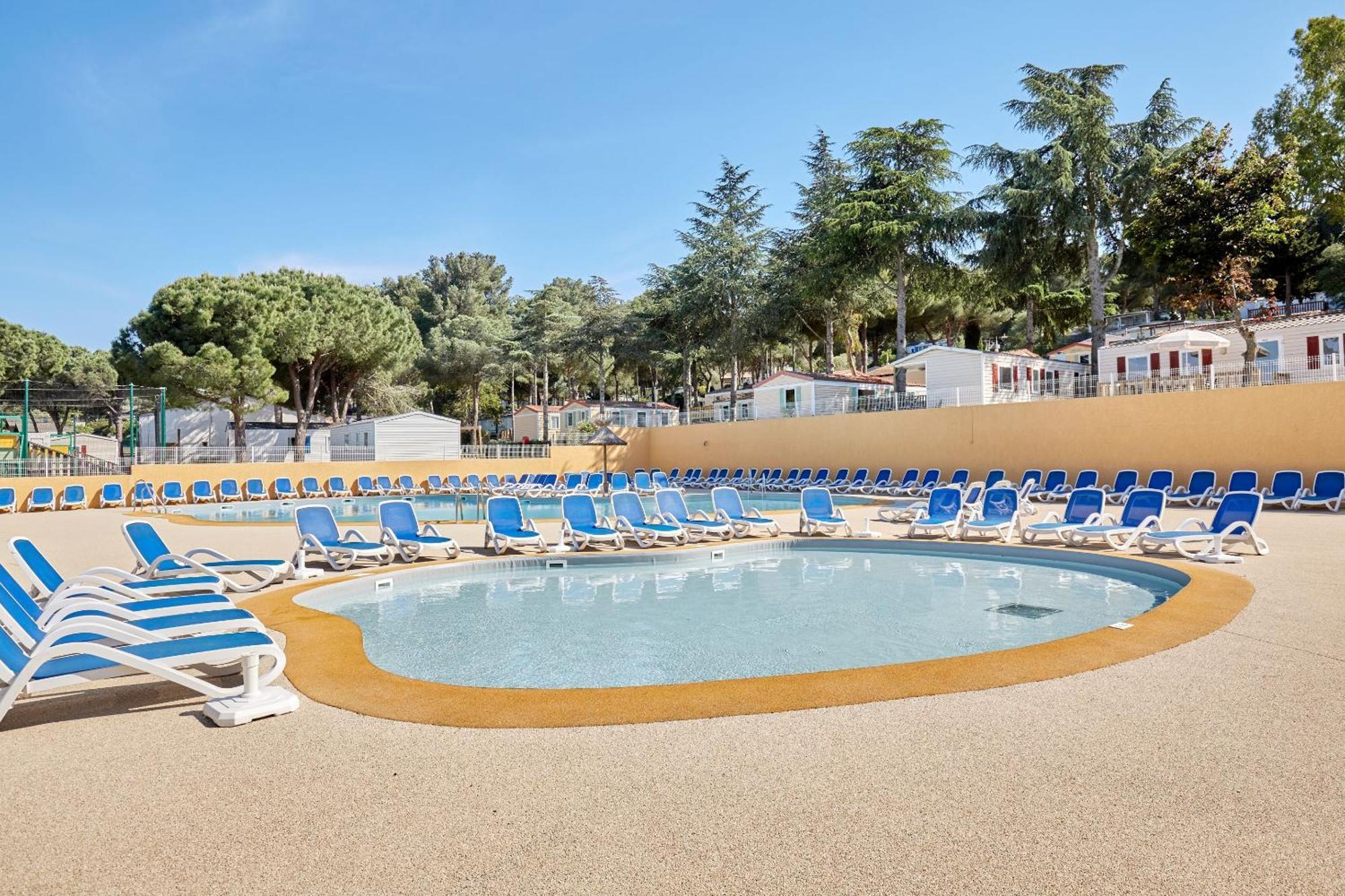 Domaine Residentiel De Plein Air Odalys La Pinede Agde Exterior photo